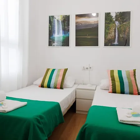 Elegance And Comfort In Barcelona, 4bedroom In The Exclusive Area Apartament Barcelona