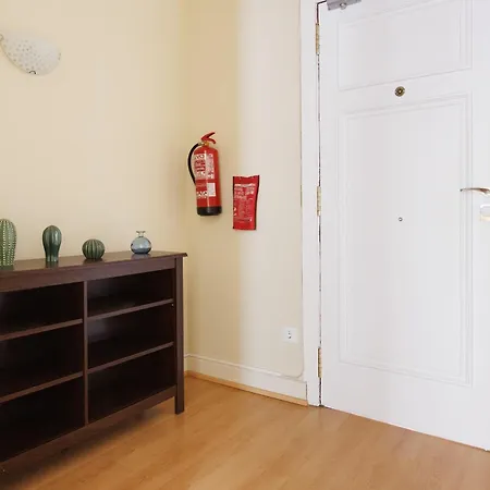 Elegance And Comfort In Barcelona, 4bedroom In The Exclusive Area Apartament Barcelona