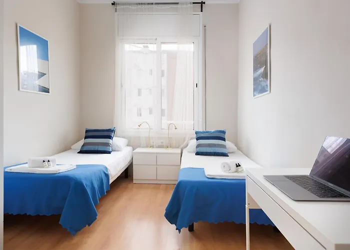 Elegance And Comfort In Barcelona, 4bedroom In The Exclusive Area アパート バルセロナ