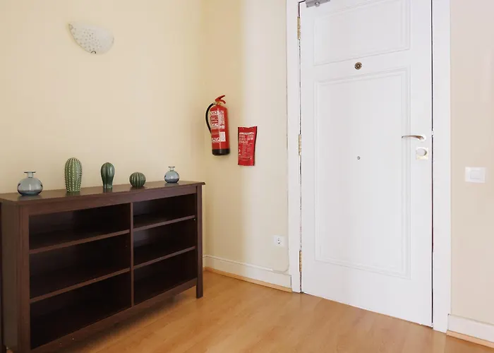 Elegance And Comfort In Barcelona, 4bedroom In The Exclusive Area アパート バルセロナ